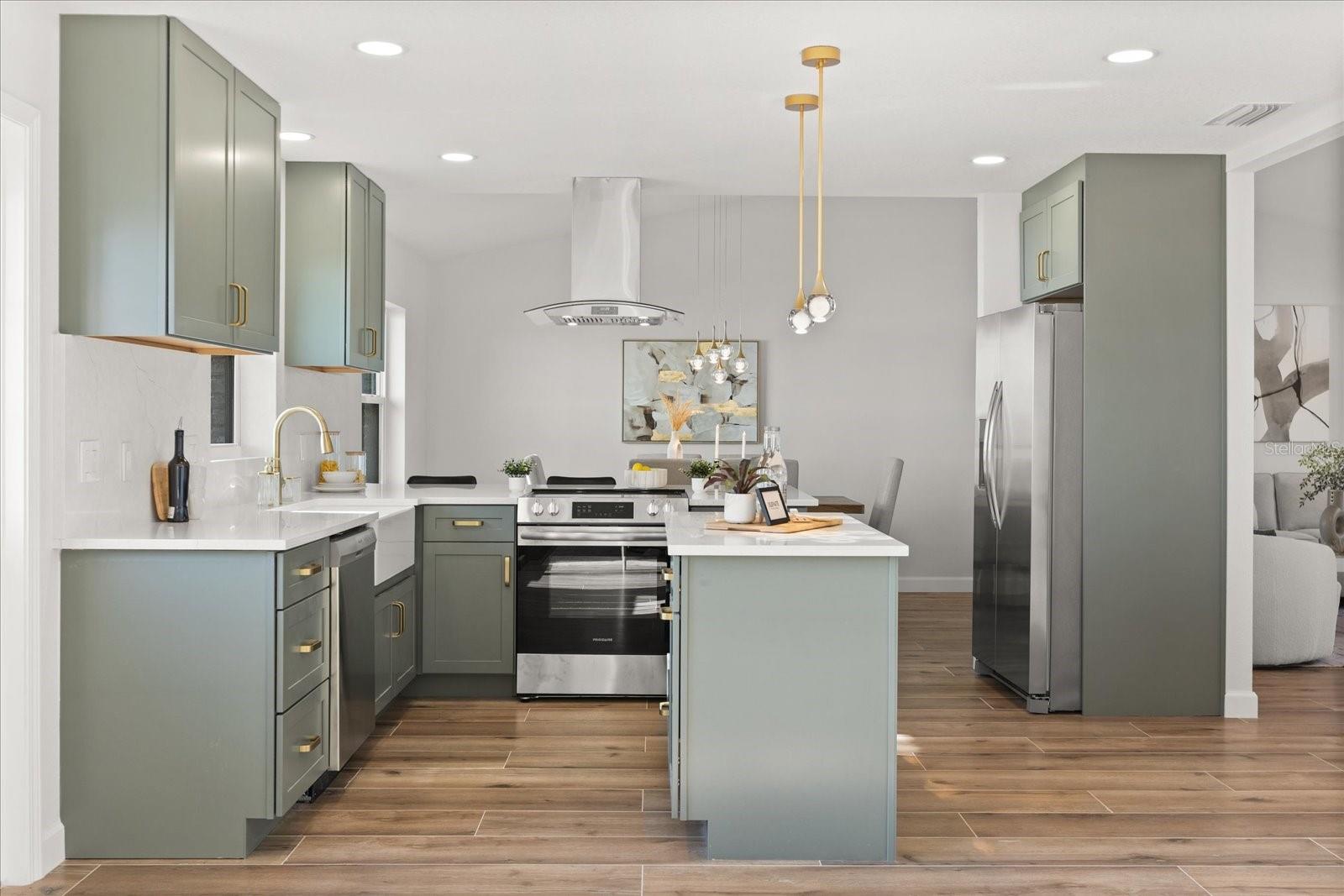 HICKORY LAKE ESTATES - Residential