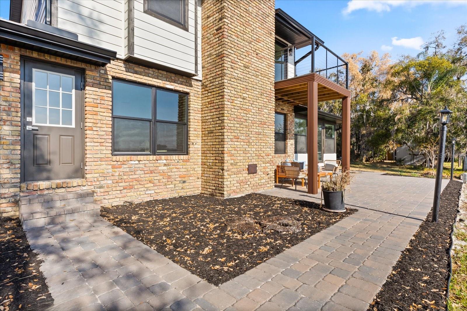 HICKORY LAKE ESTATES - Residential