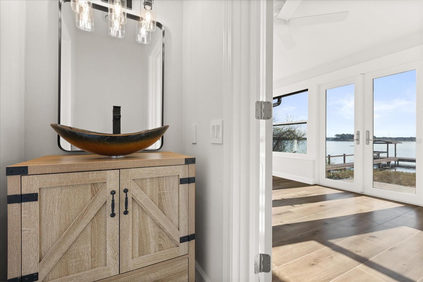 HICKORY LAKE ESTATES - Residential