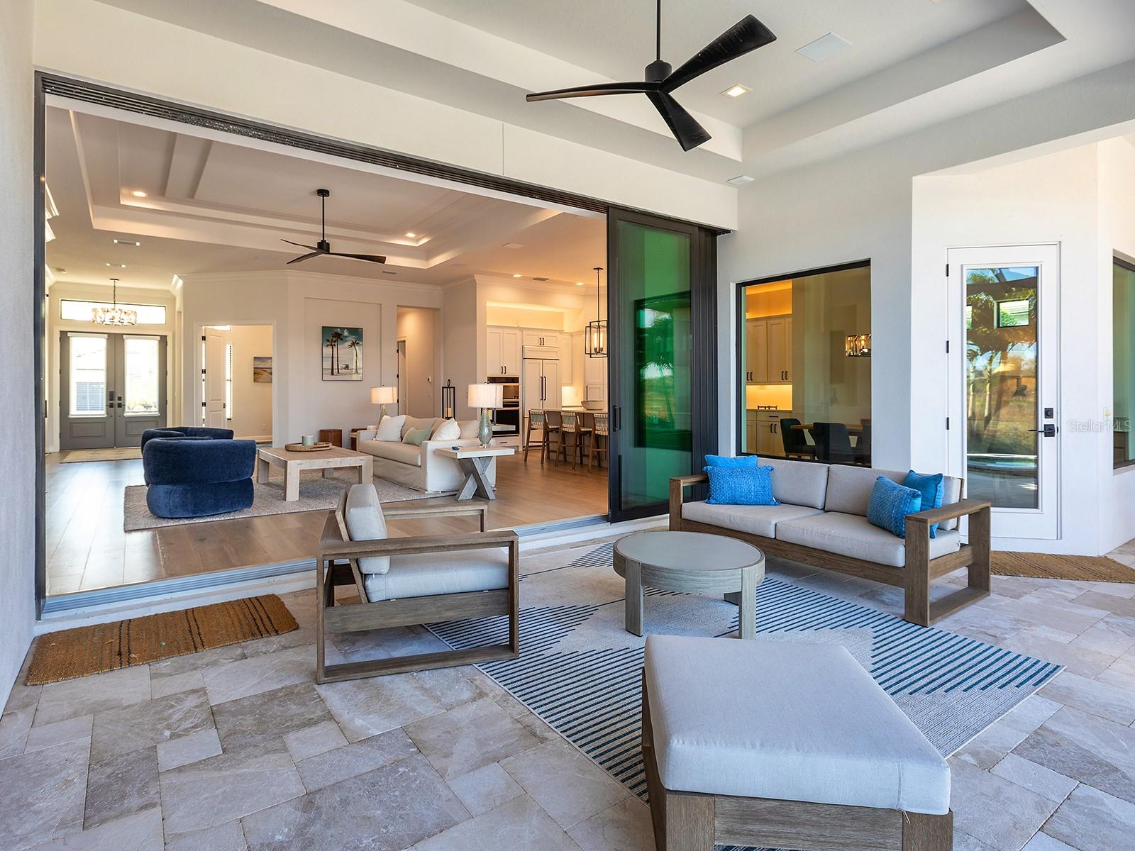 LAKEHOUSE COVE AT WATERSIDE - Residential