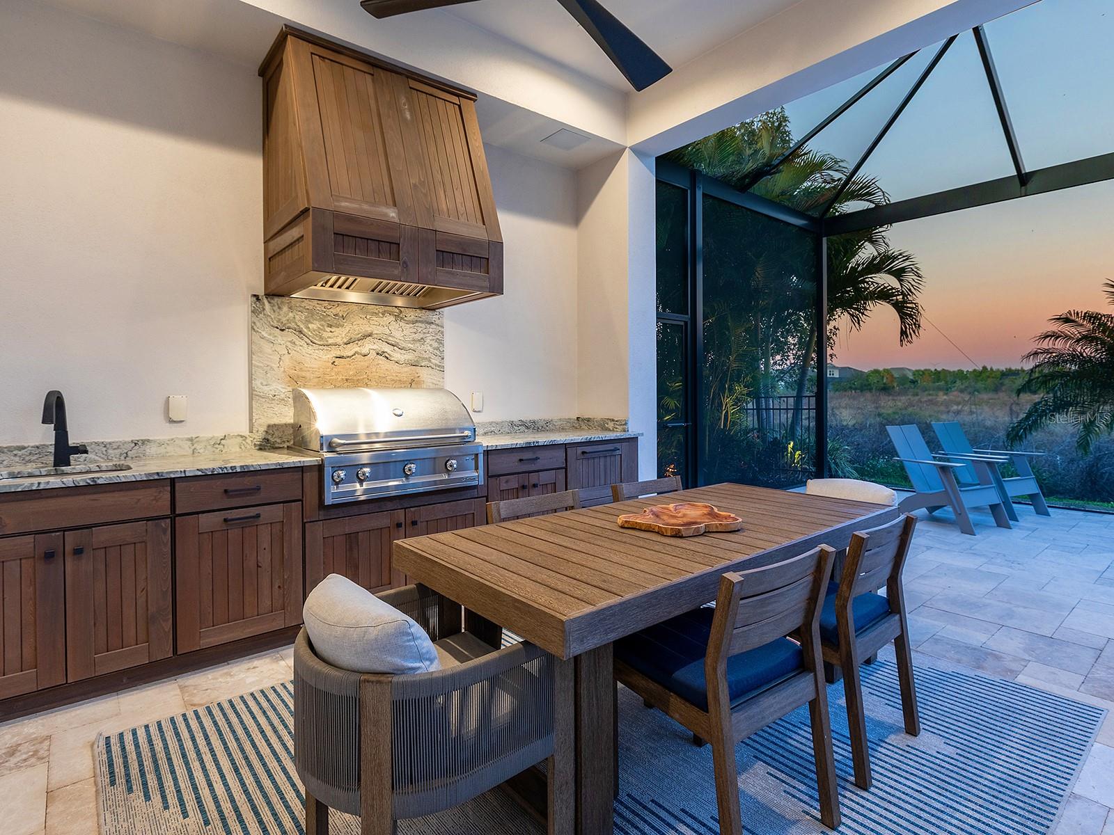 LAKEHOUSE COVE AT WATERSIDE - Residential