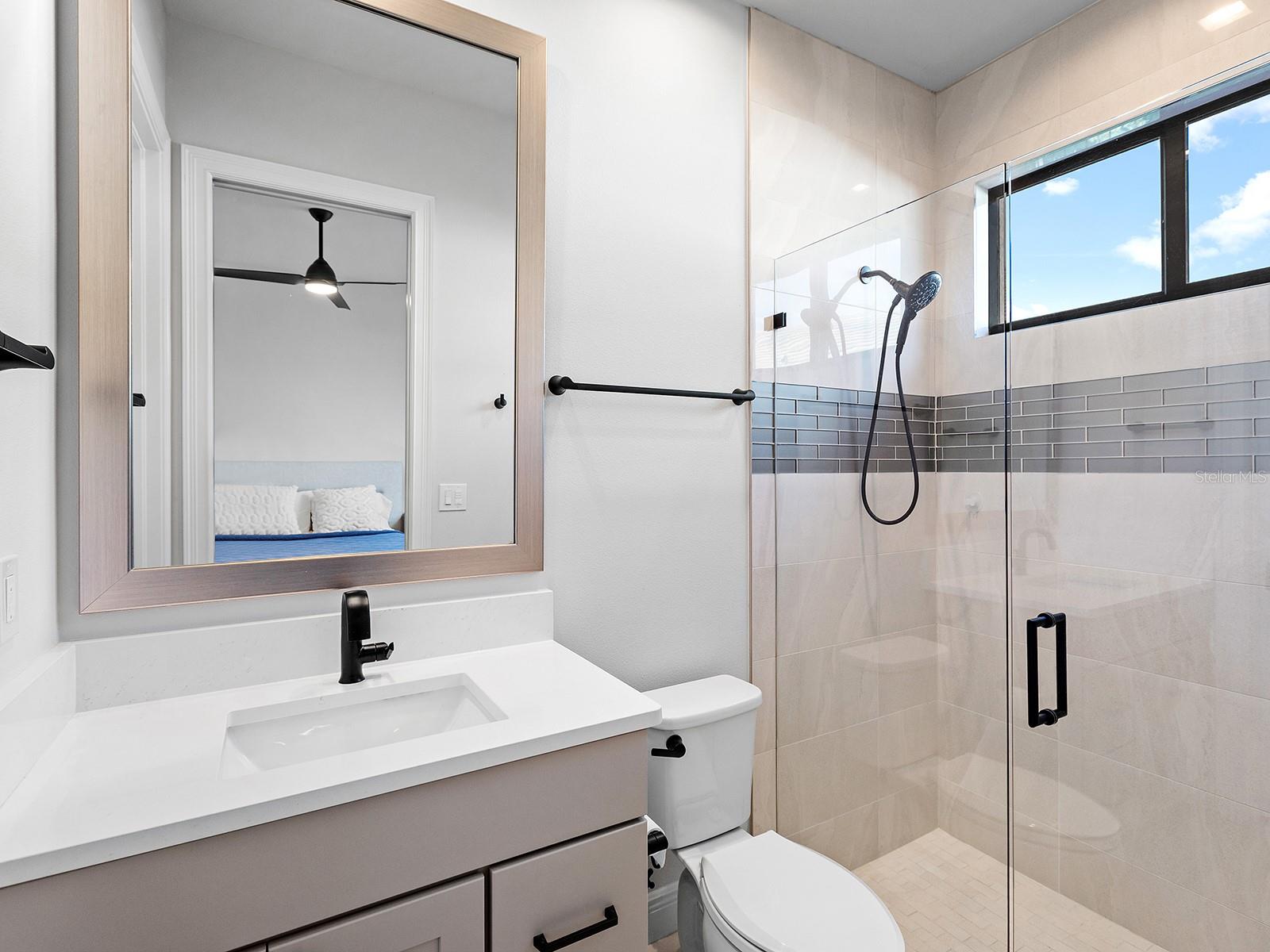 LAKEHOUSE COVE AT WATERSIDE - Residential