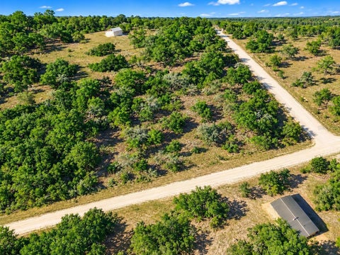 Tiny photo for 21330 SE 71st Street, Morriston, FL 32668 (MLS # TB8563306)