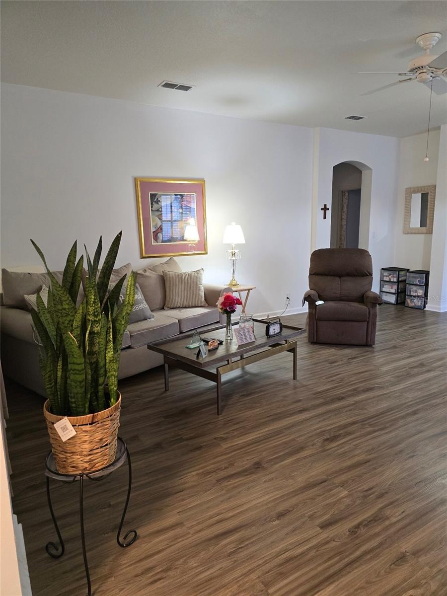 VICTORIA PARK NE INC ONE - Residential