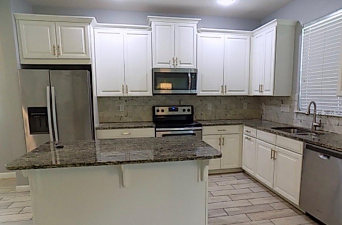 11705 MEADOWGATE PLACE, BRADENTON, FL, 34211 2 11705 MEADOWGATE PLACE