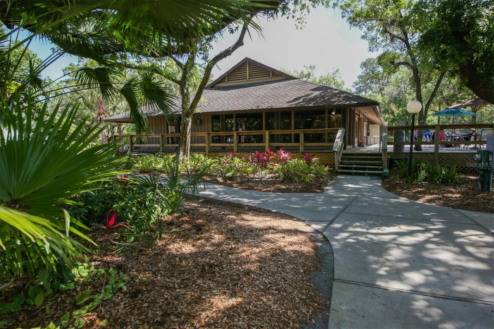 THE MEADOWS / PINEBROOK HOLLOW - Residential Lease