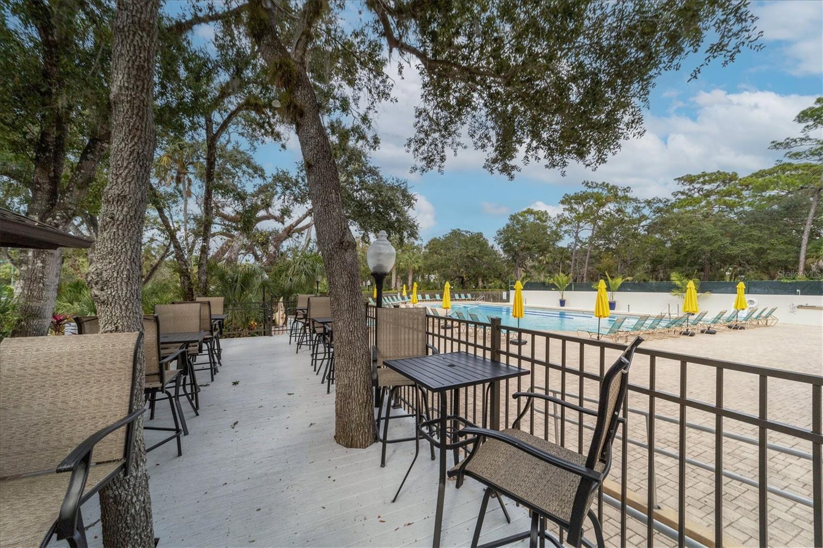 THE MEADOWS / PINEBROOK HOLLOW - Residential Lease