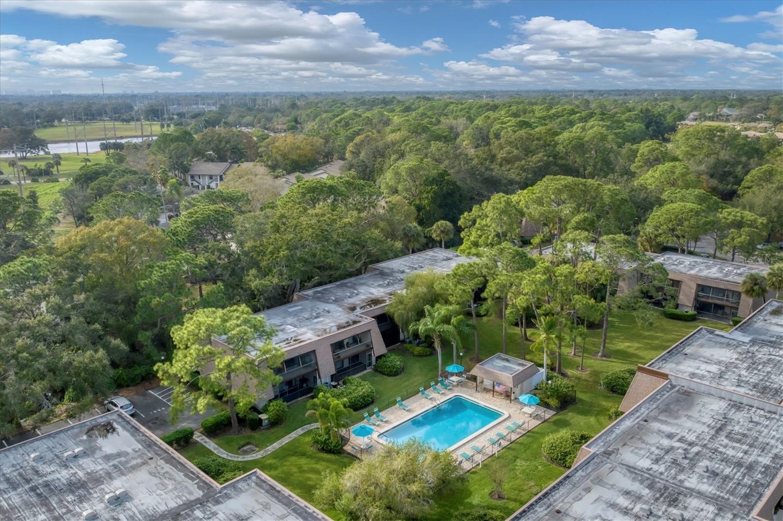 THE MEADOWS / PINEBROOK HOLLOW - Residential Lease