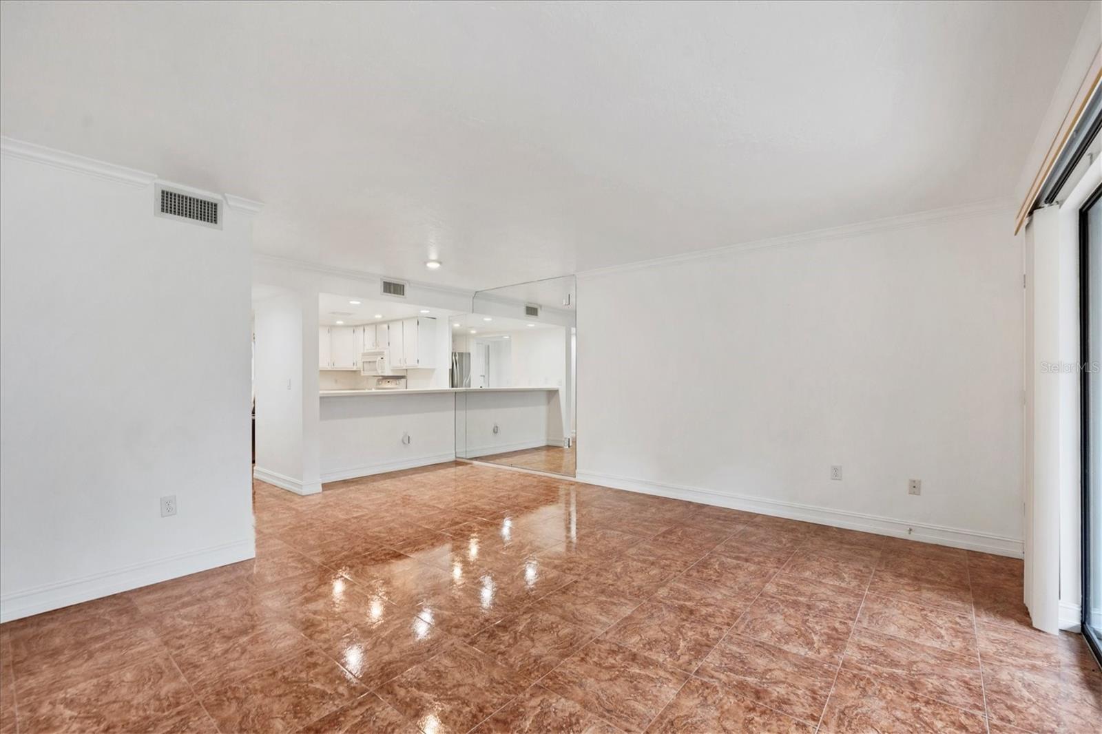 THE MEADOWS / PINEBROOK HOLLOW - Residential Lease