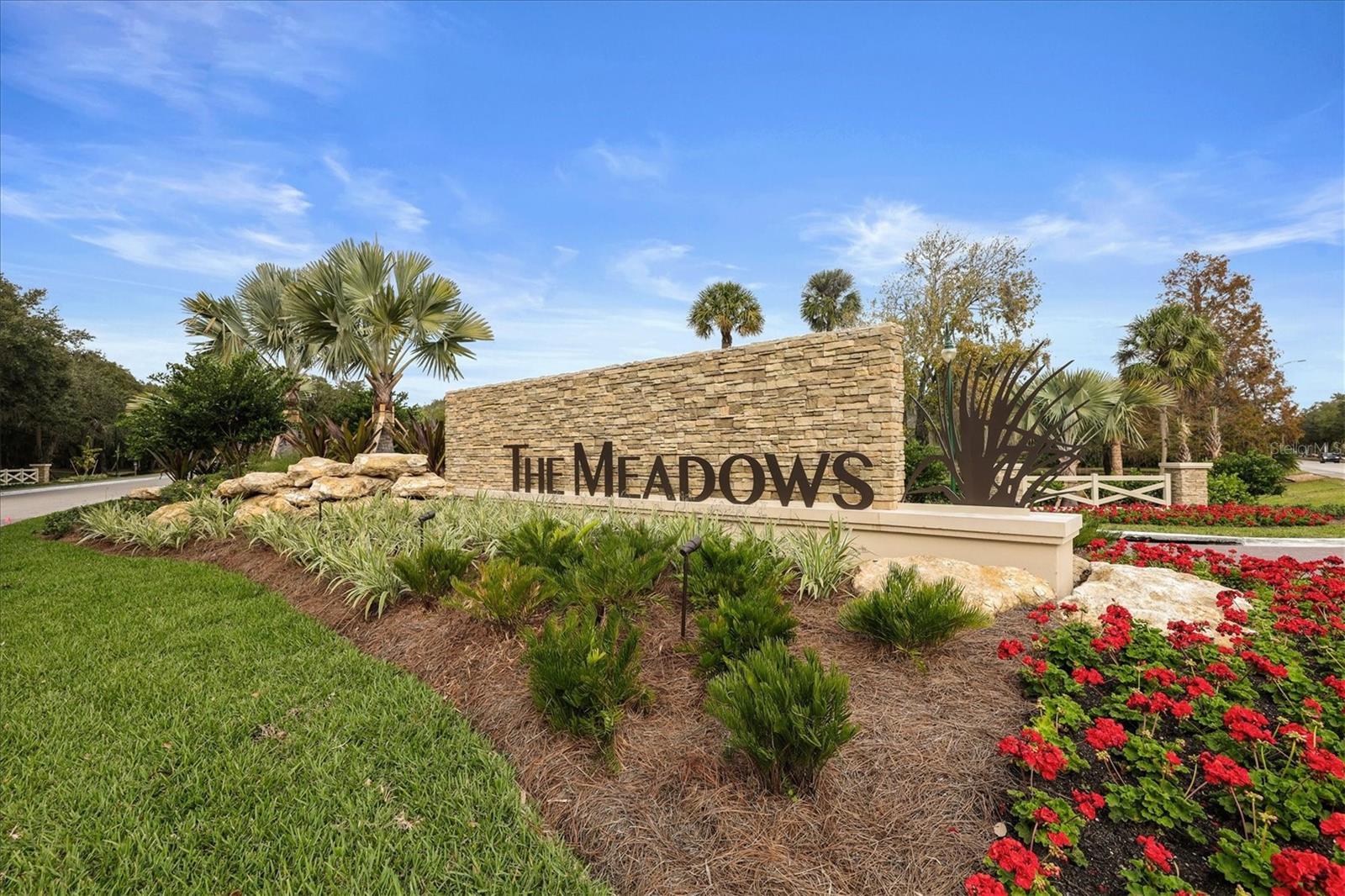 THE MEADOWS / PINEBROOK HOLLOW - Residential Lease