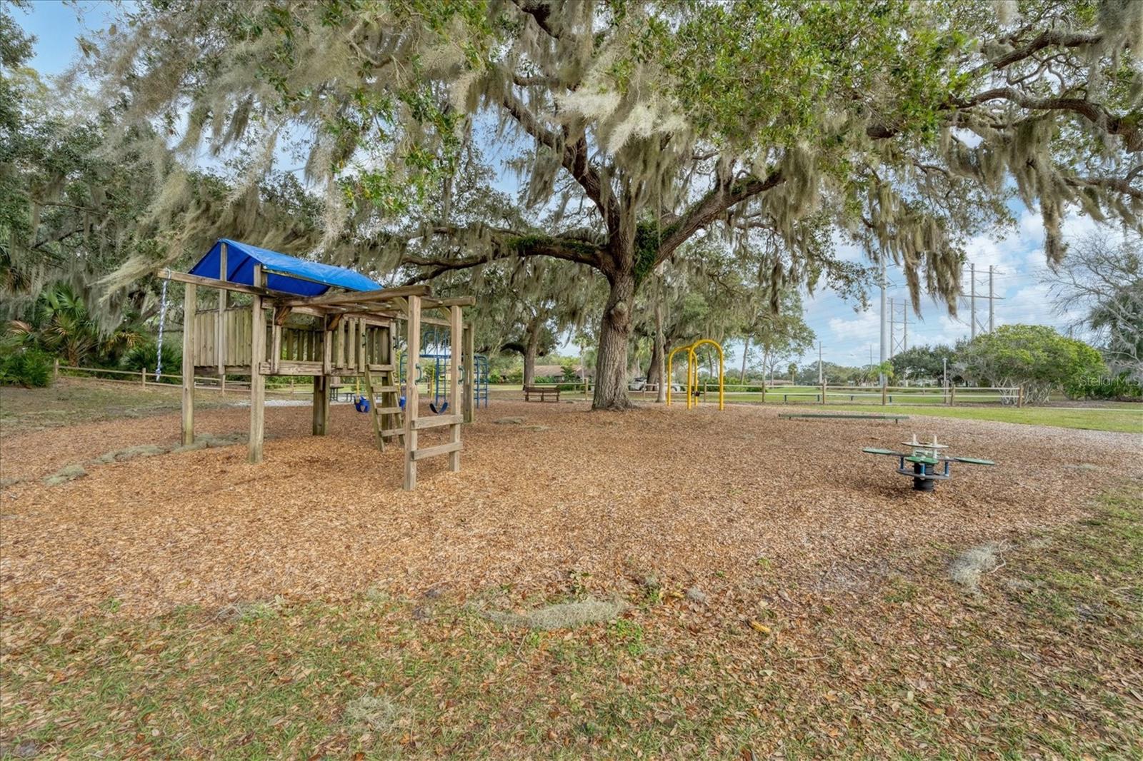 THE MEADOWS / PINEBROOK HOLLOW - Residential Lease