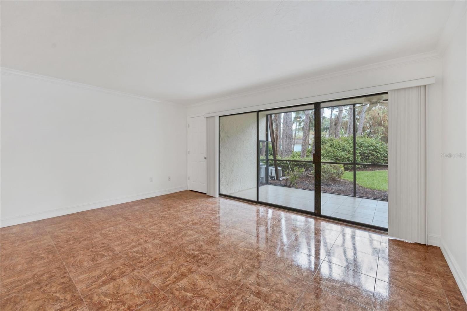 THE MEADOWS / PINEBROOK HOLLOW - Residential Lease