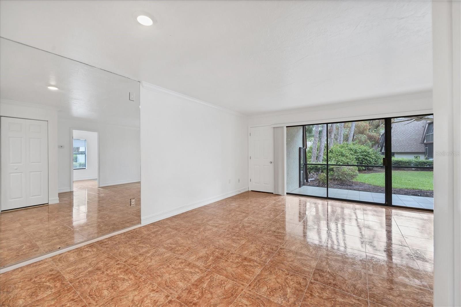 THE MEADOWS / PINEBROOK HOLLOW - Residential Lease