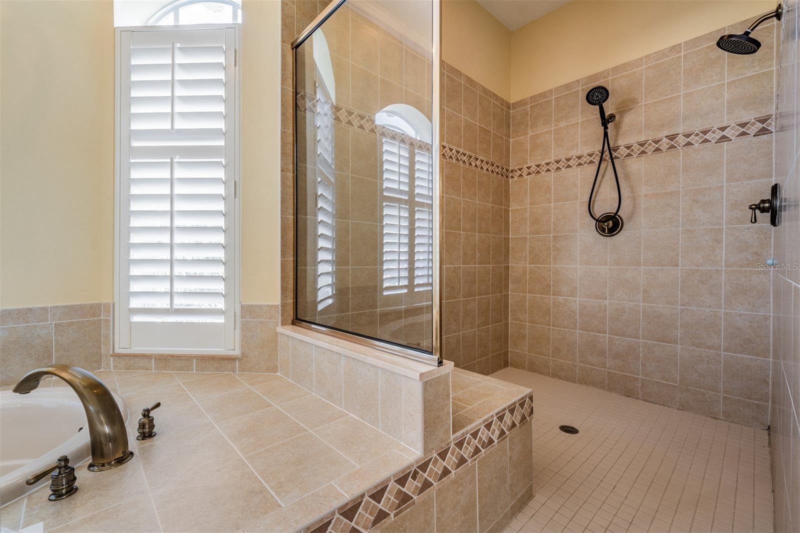 POINTE ALEXIS NORTH PH III - Residential