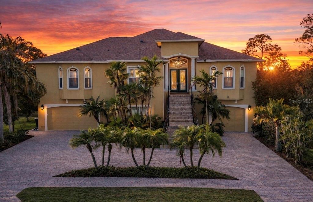 Photo of 2101 N Pointe Alexis Drive, Tarpon Springs, FL 34689 (MLS # TB8485611)