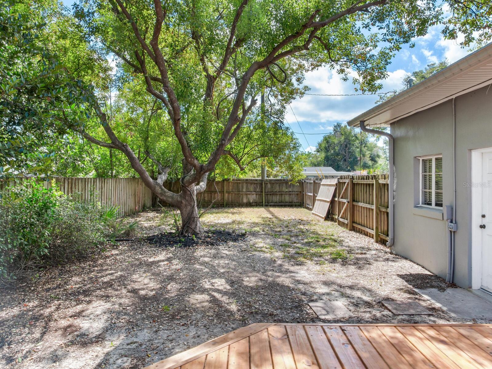 WALDOMAR GROVES - Residential