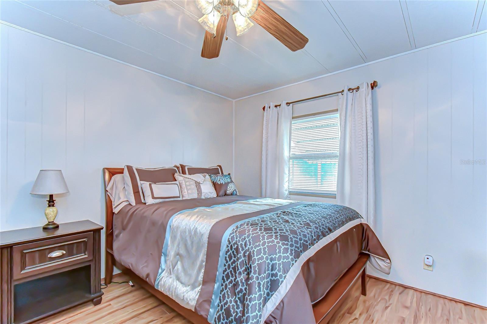 ZEPHYR SHORES UNREC - Residential