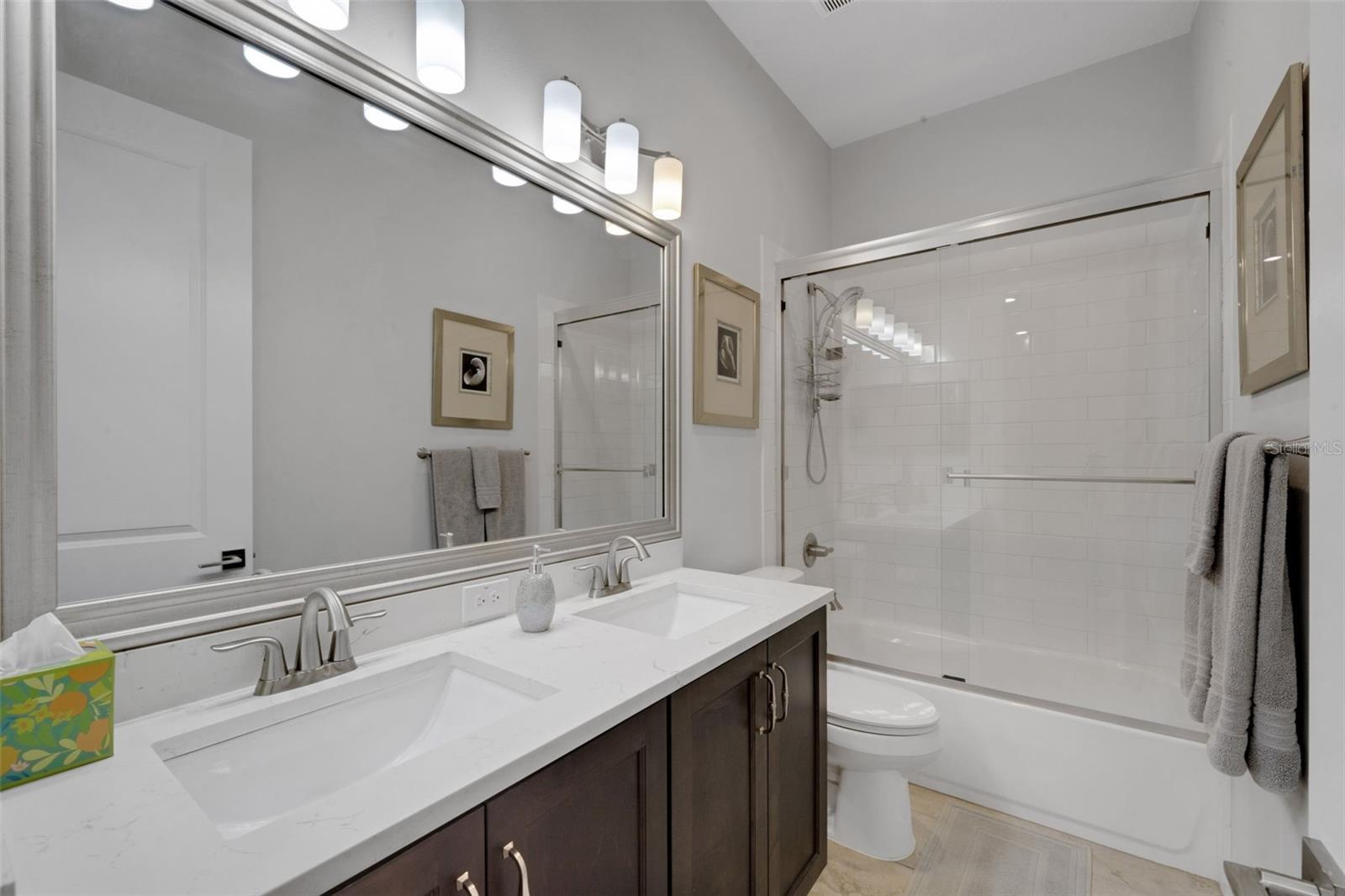 ABERDEEN OAKS SUB - Residential