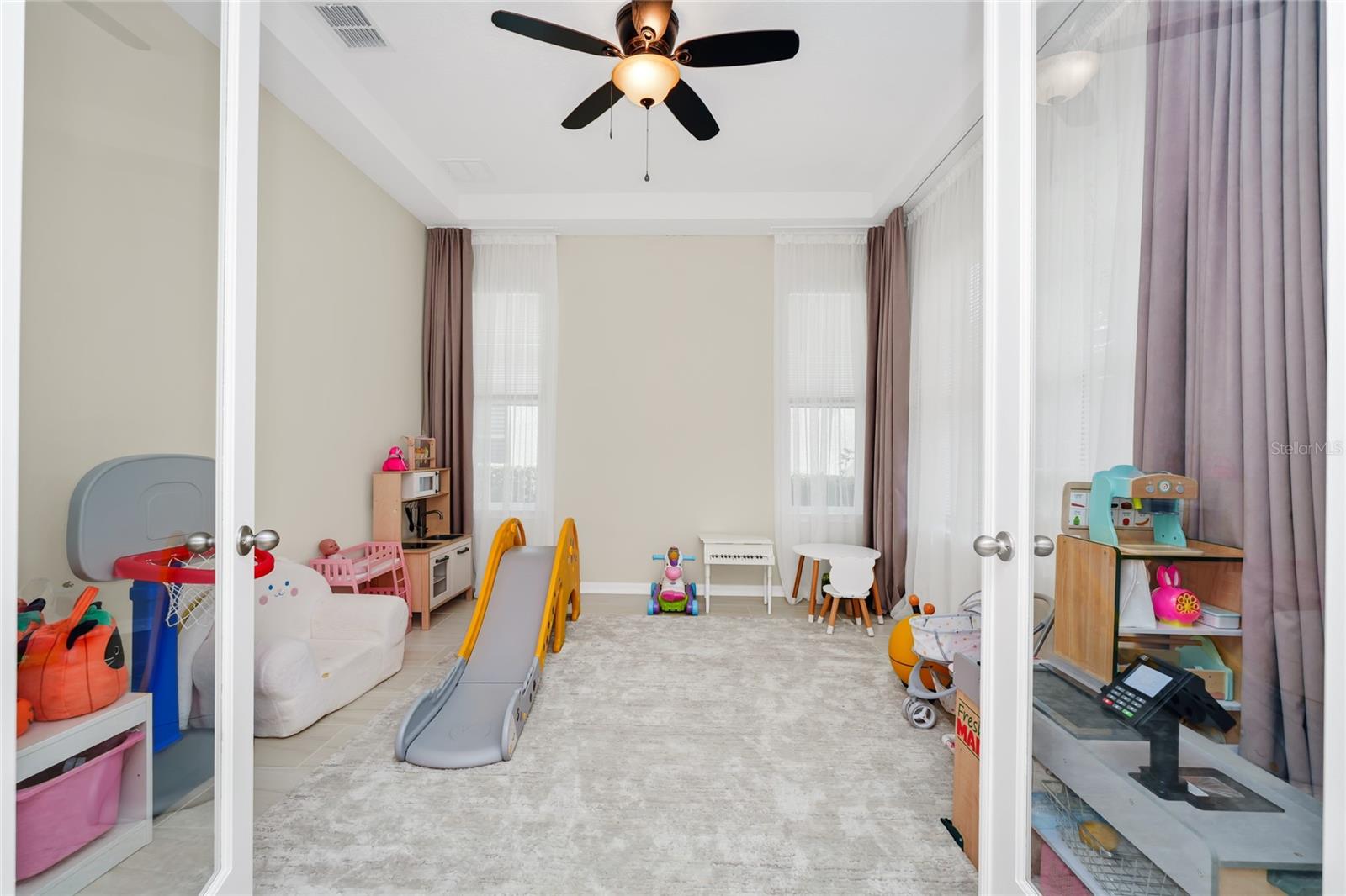 WATERSIDE/JOHNS LAKE PH 2B - Residential