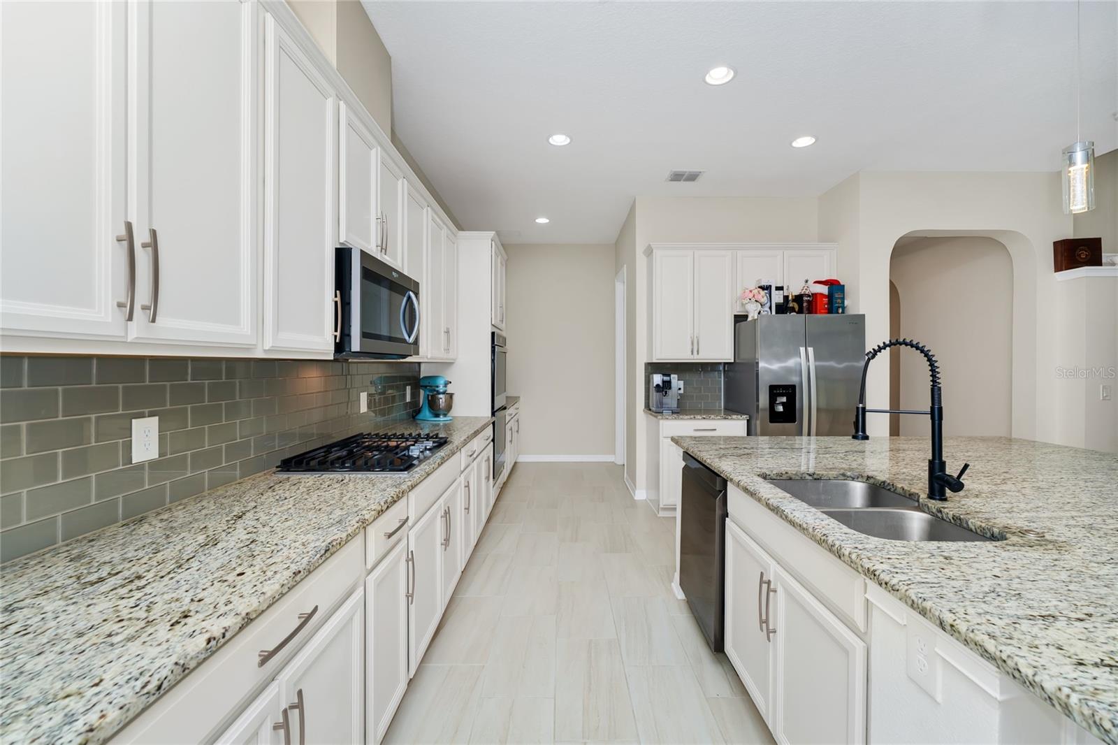 WATERSIDE/JOHNS LAKE PH 2B - Residential