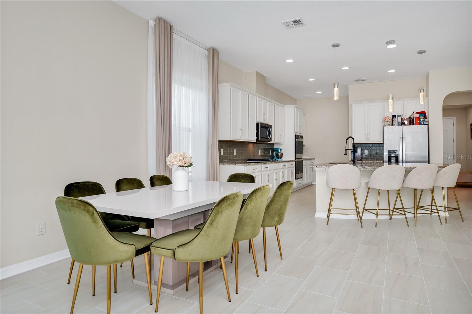 WATERSIDE/JOHNS LAKE PH 2B - Residential