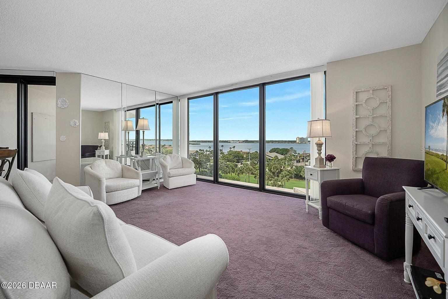 1 OCEANS WEST BOULEVARD 6A6