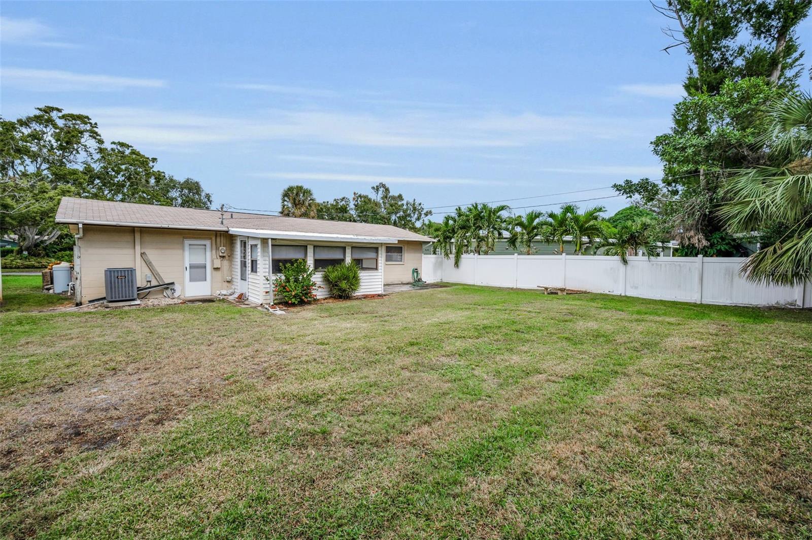 RIDGELAND CREST ESTATES ADD - Residential