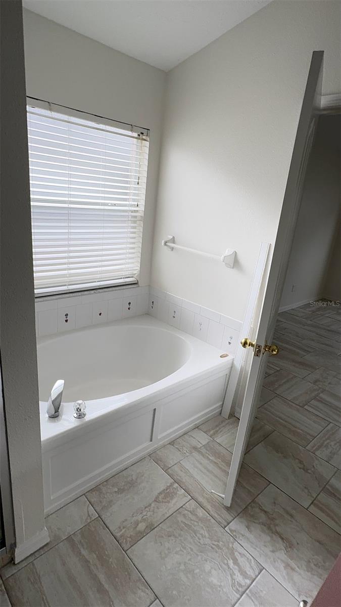 FAWN LAKE PH I - Residential Lease