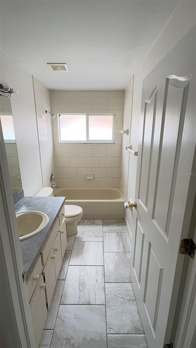 FAWN LAKE PH I - Residential Lease