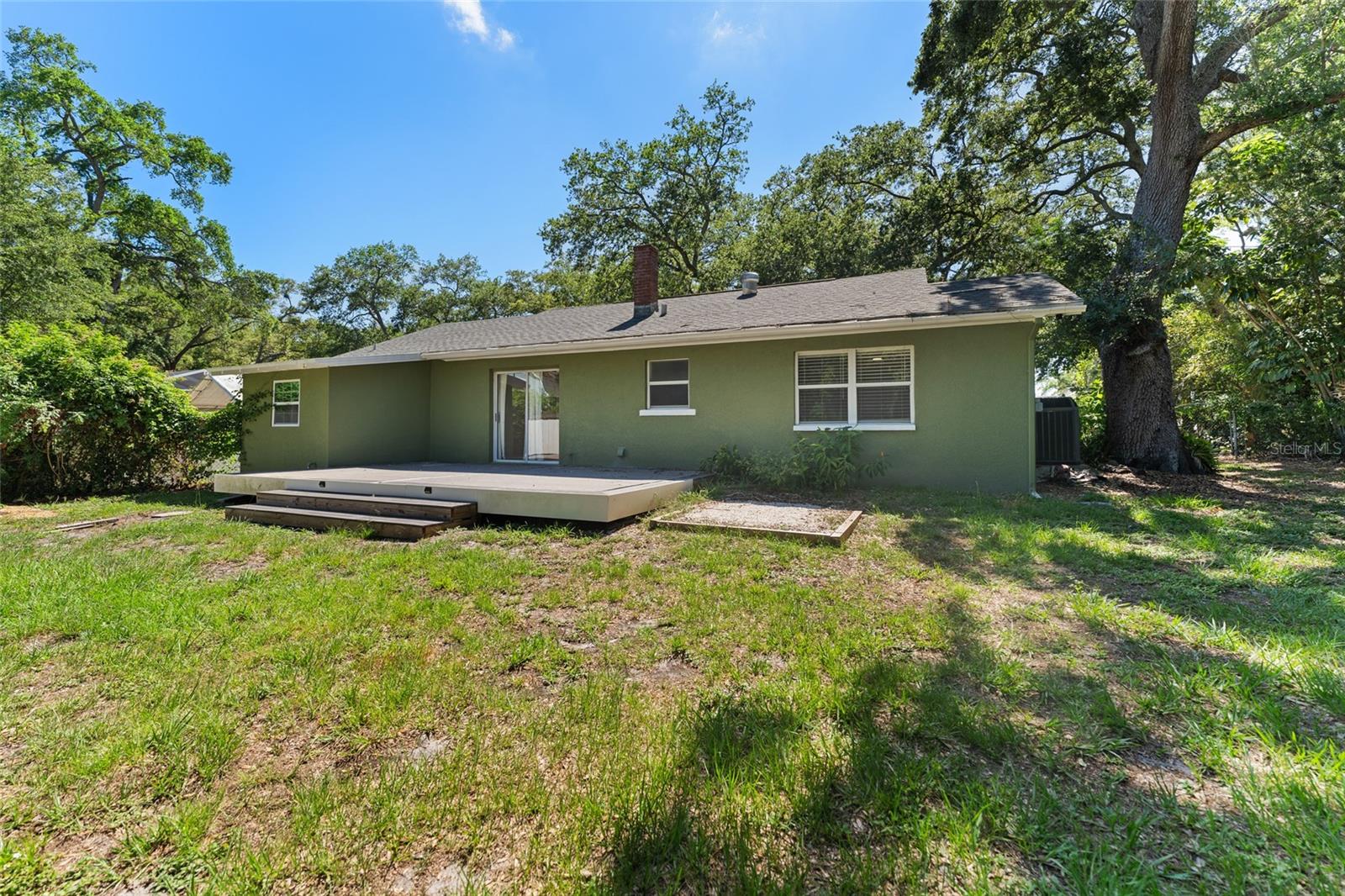 BAY WOODS SUB 1 TALLEYS - Residential Lease