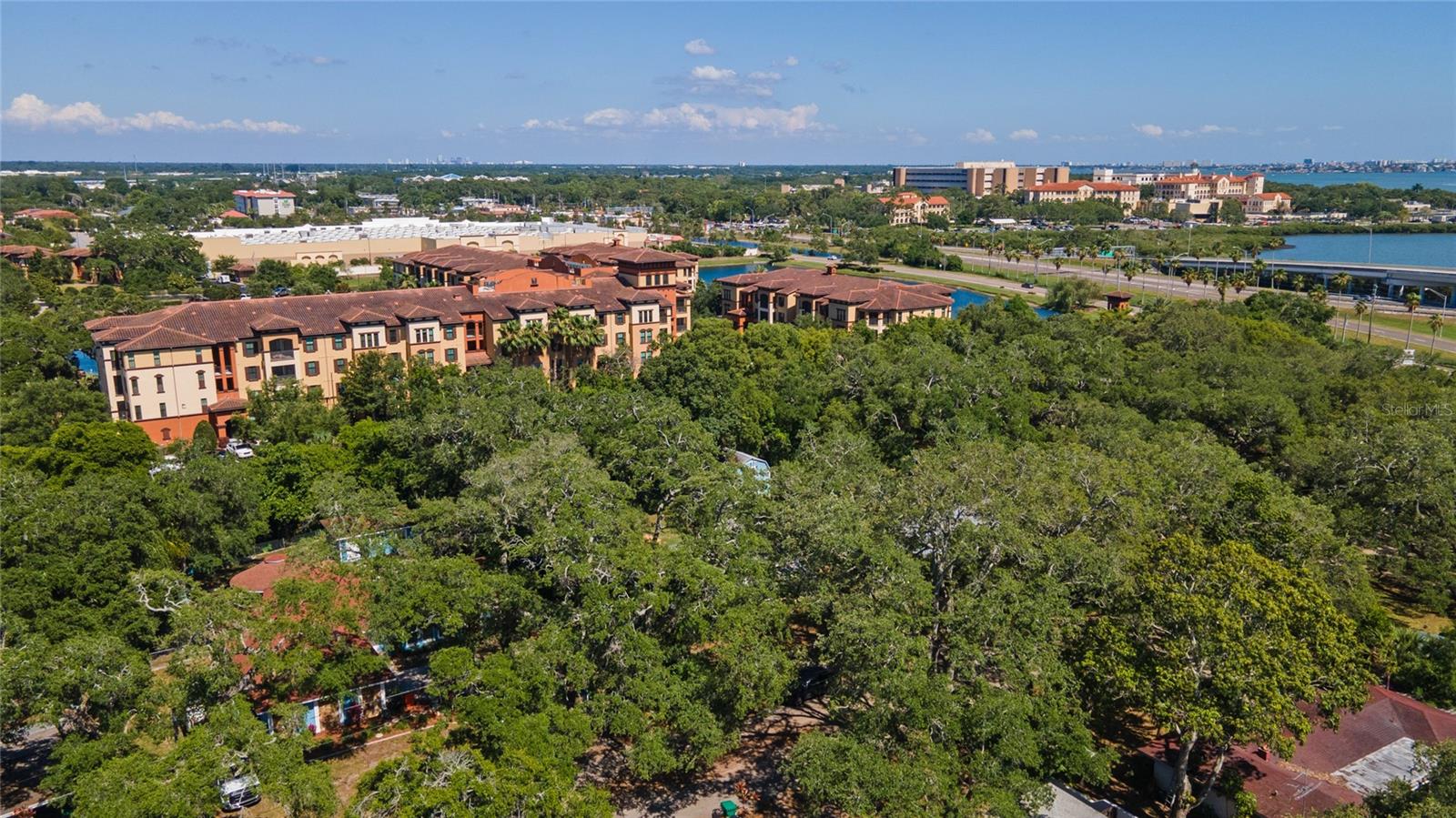 BAY WOODS SUB 1 TALLEYS - Residential Lease