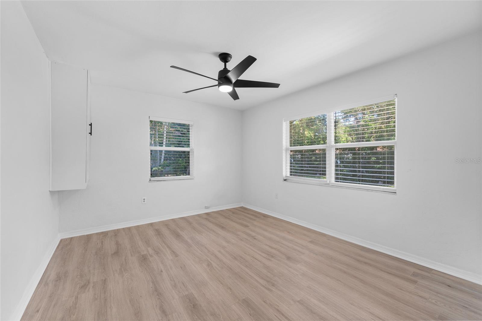 BAY WOODS SUB 1 TALLEYS - Residential Lease