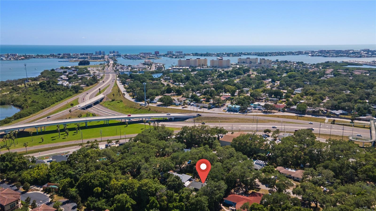 BAY WOODS SUB 1 TALLEYS - Residential Lease