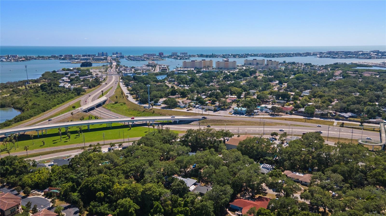 BAY WOODS SUB 1 TALLEYS - Residential Lease