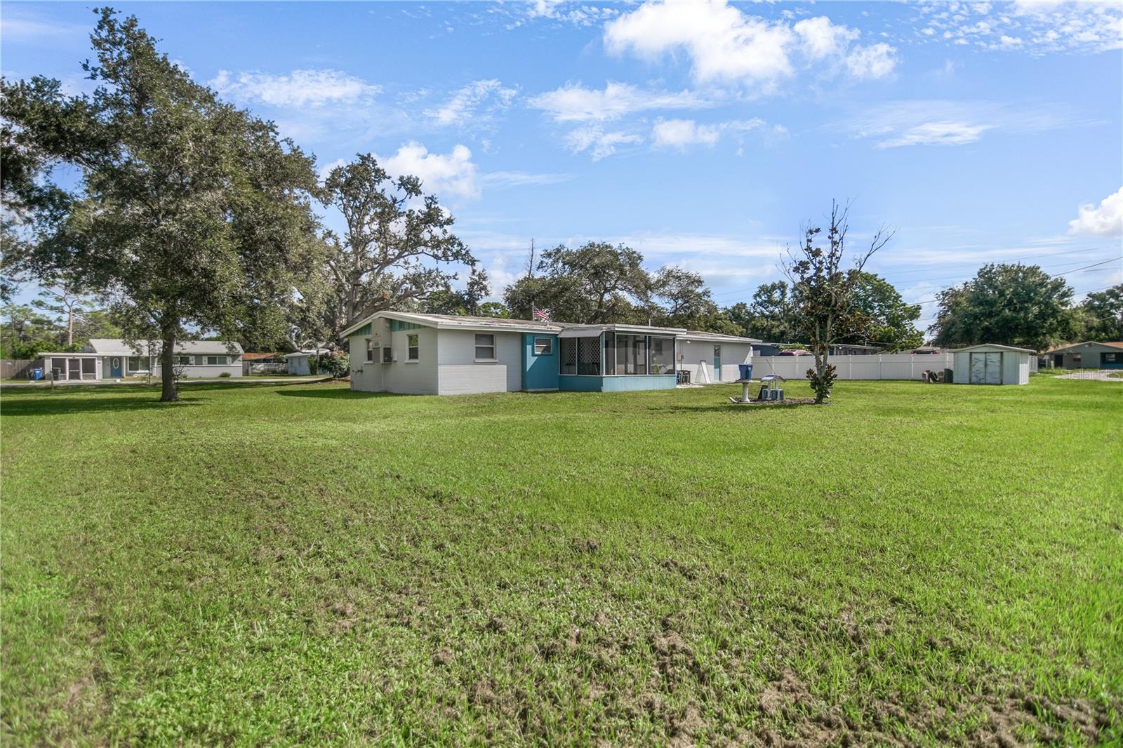 CEDAR MANOR - Residential