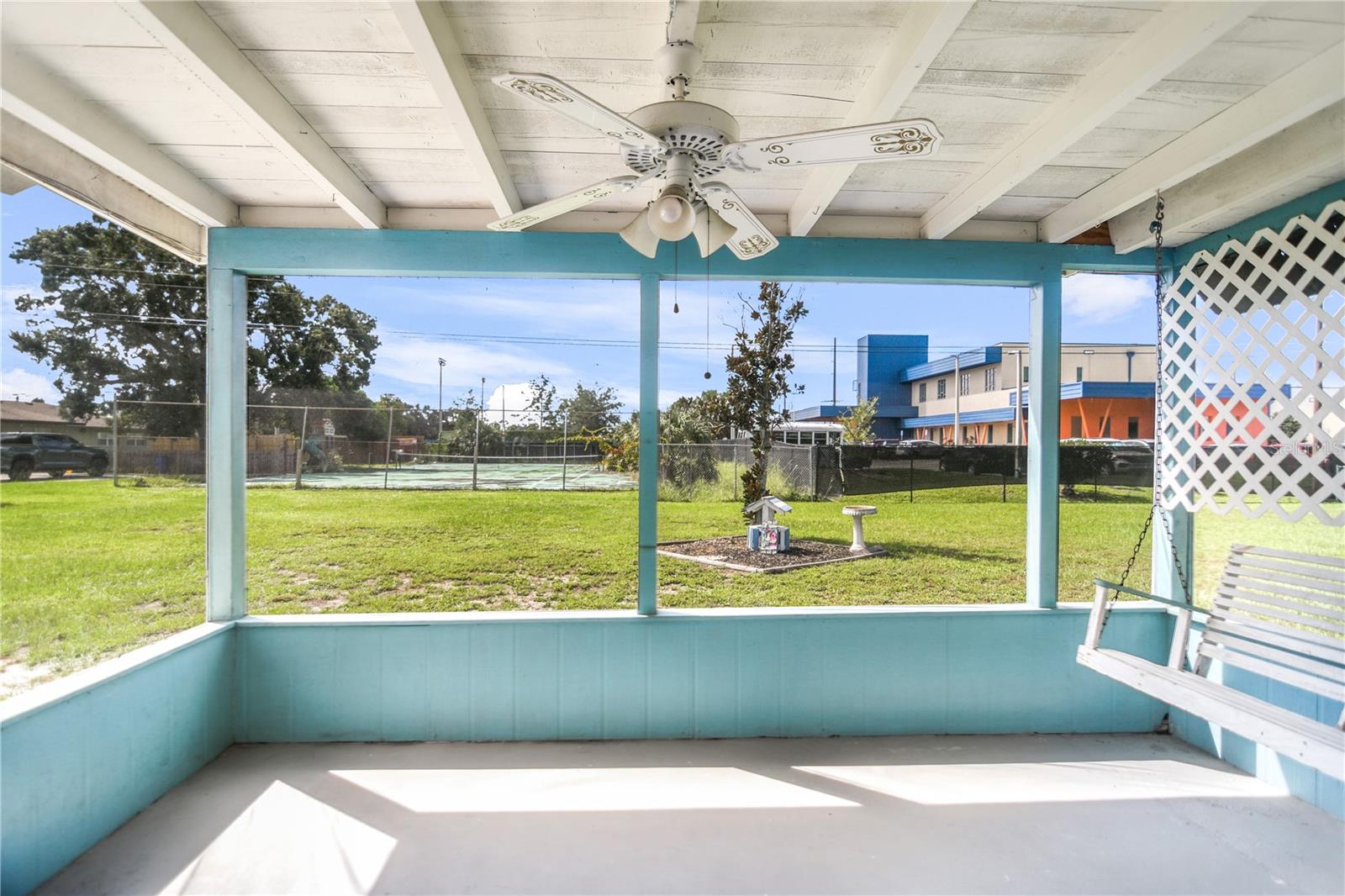 CEDAR MANOR - Residential