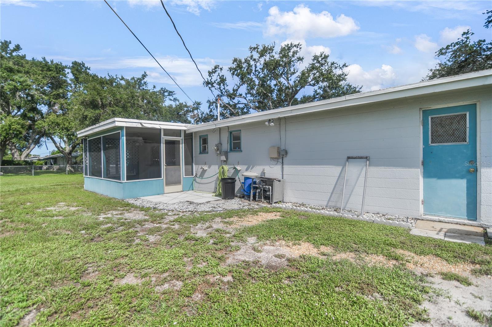 CEDAR MANOR - Residential