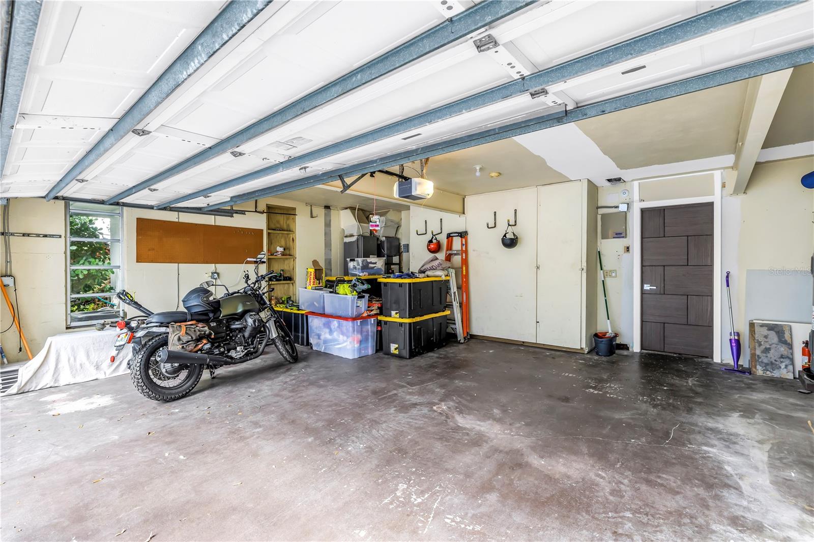 NORTH EAST PARK PLACIDO SHORES - Residential