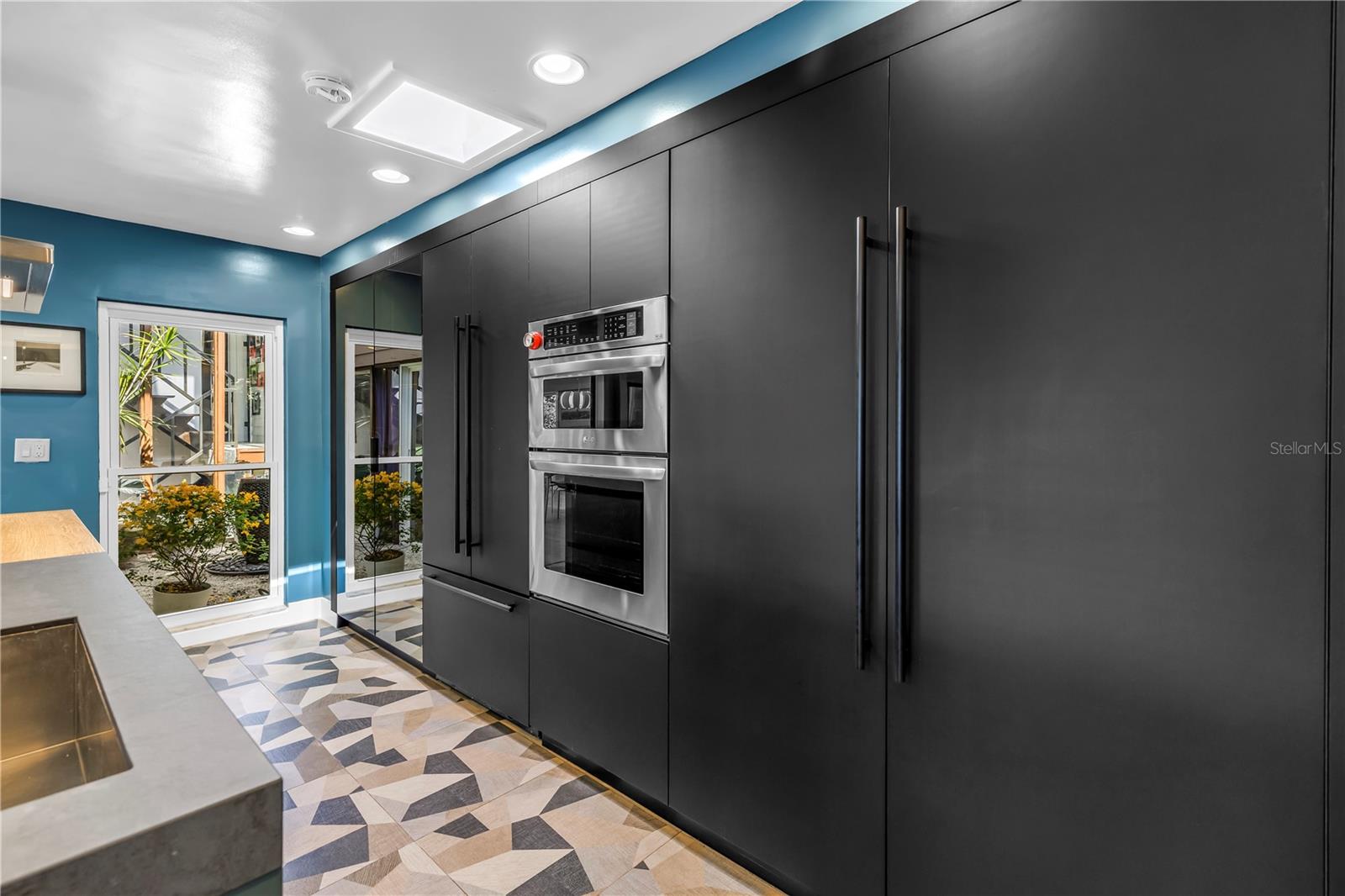 NORTH EAST PARK PLACIDO SHORES - Residential