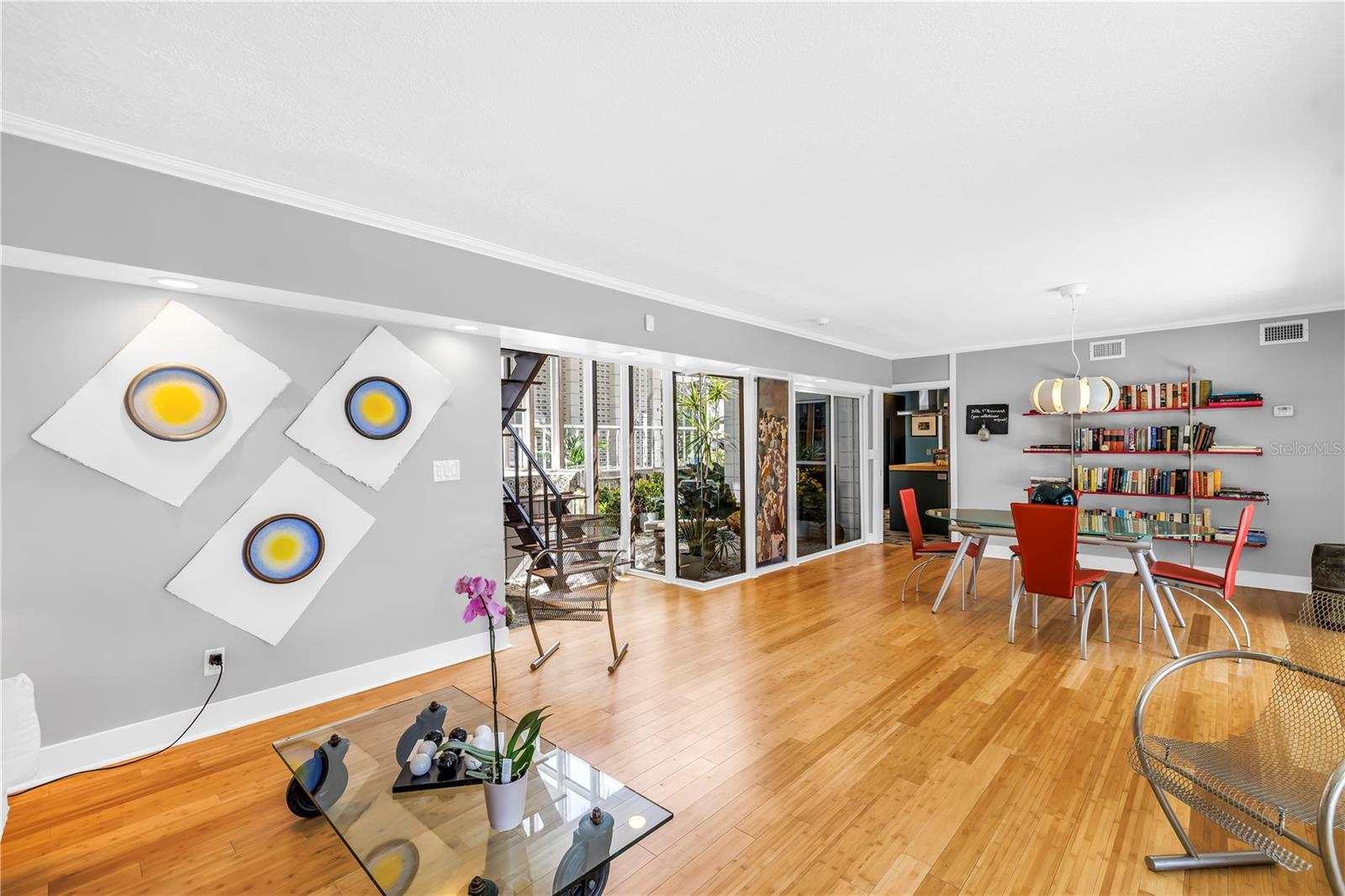 NORTH EAST PARK PLACIDO SHORES - Residential