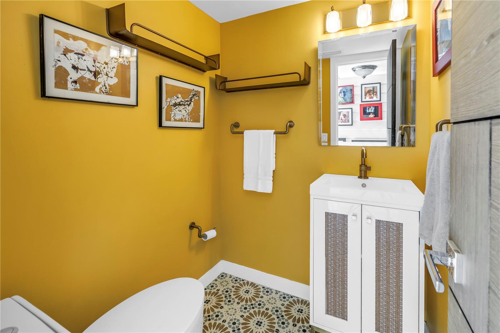 NORTH EAST PARK PLACIDO SHORES - Residential