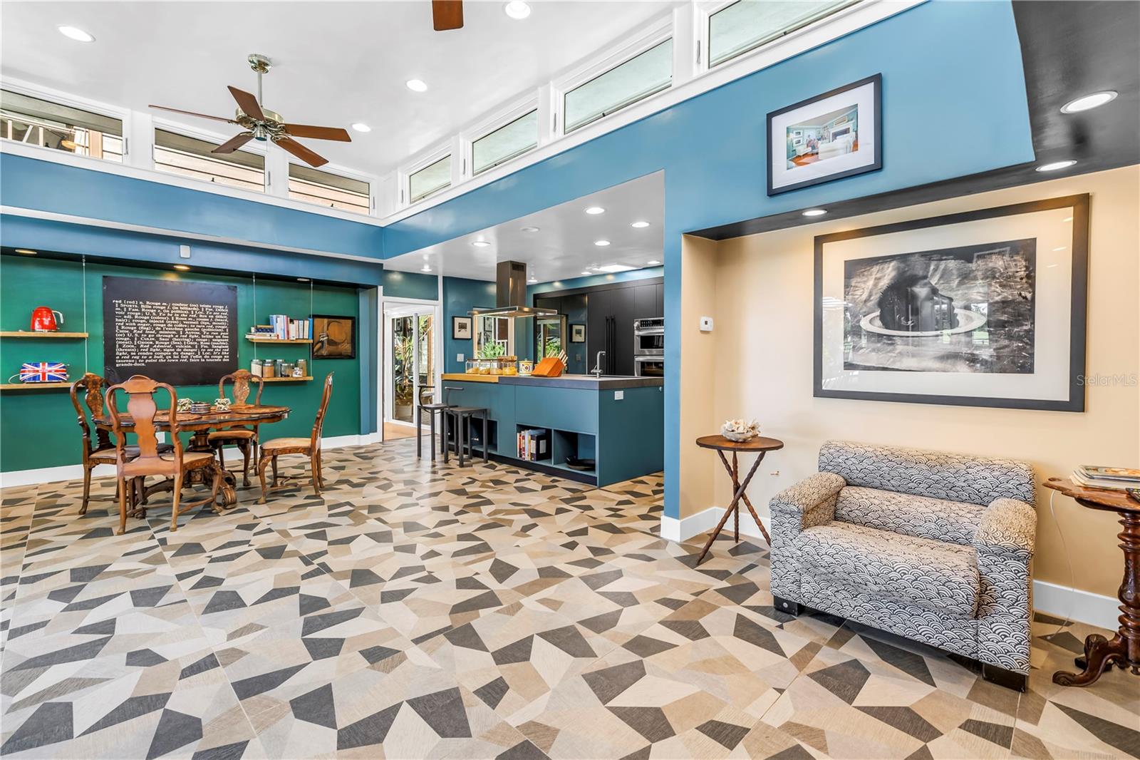 NORTH EAST PARK PLACIDO SHORES - Residential