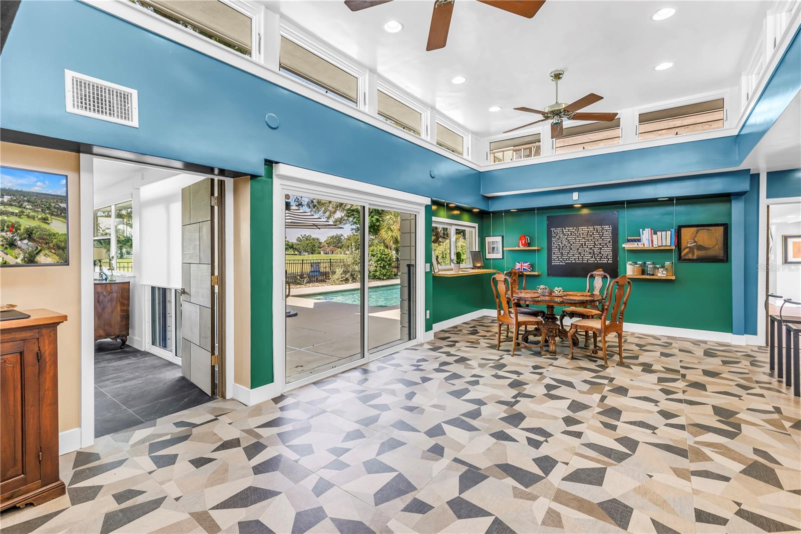 NORTH EAST PARK PLACIDO SHORES - Residential