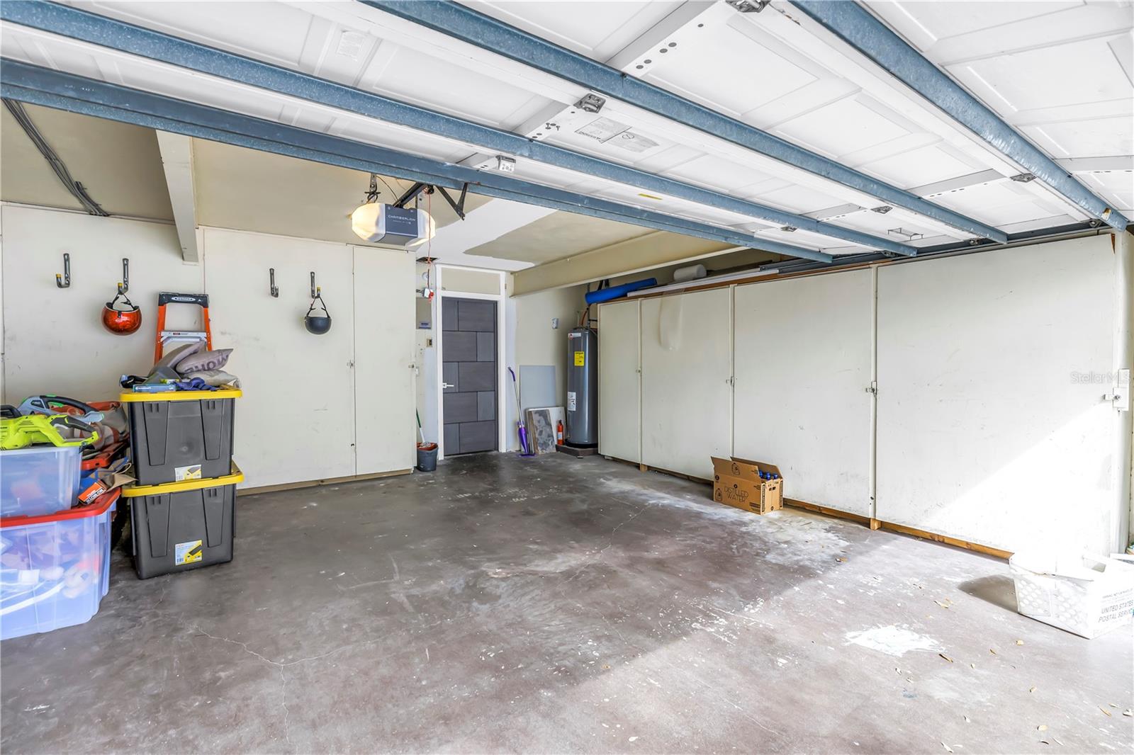 NORTH EAST PARK PLACIDO SHORES - Residential