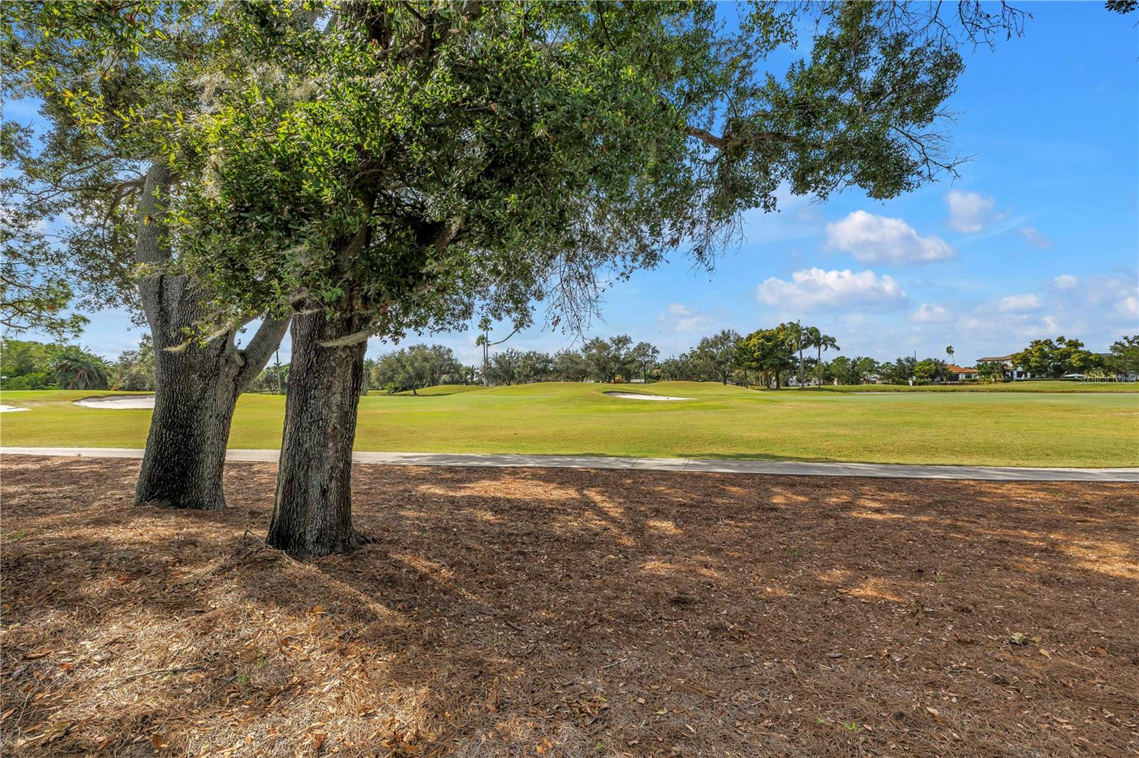 NORTH EAST PARK PLACIDO SHORES - Residential