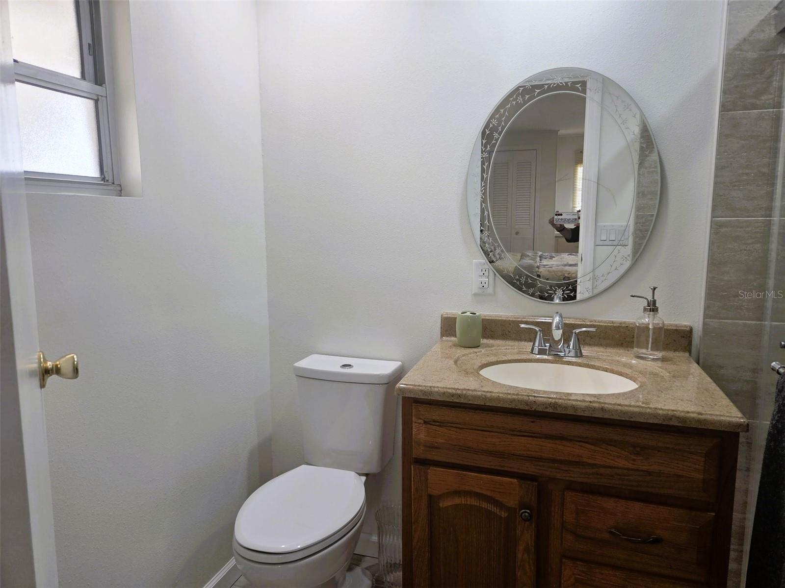 OAKWOOD MANOR - Residential