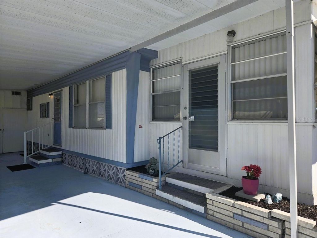 Photo of 3313 Overcup Oak Terrace, Sarasota, FL 34237 (MLS # A4675887)