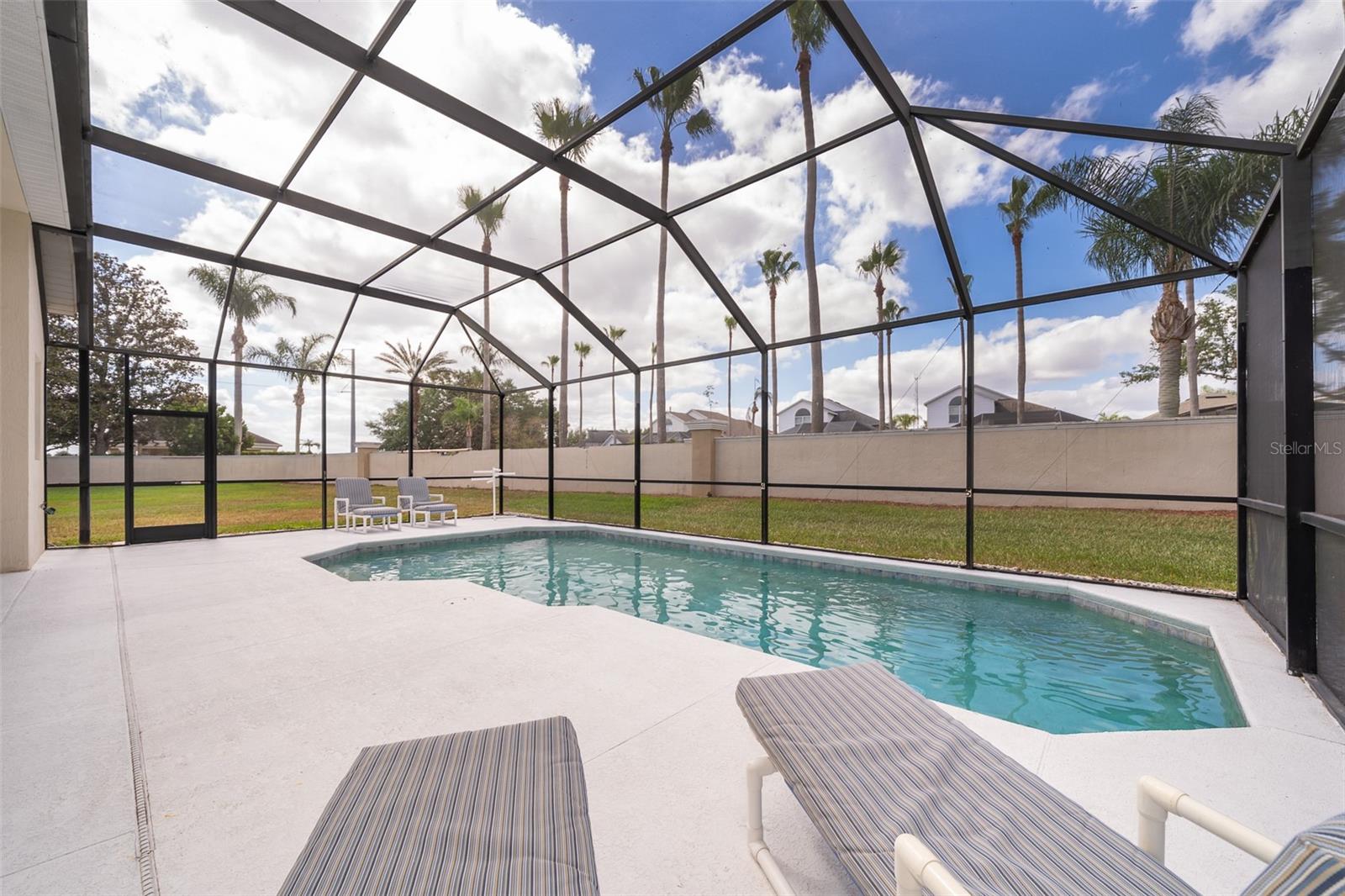 8217 FAN PALM WAY