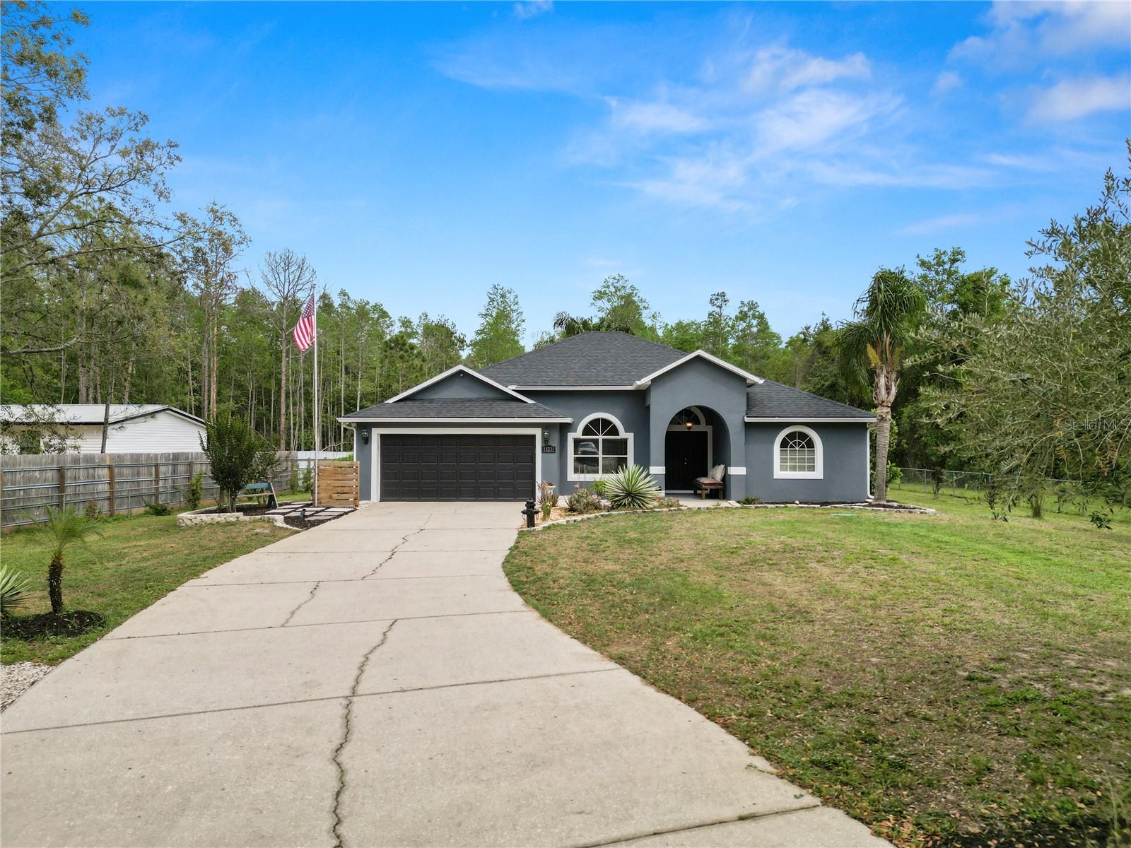 ACREAGE - Residential