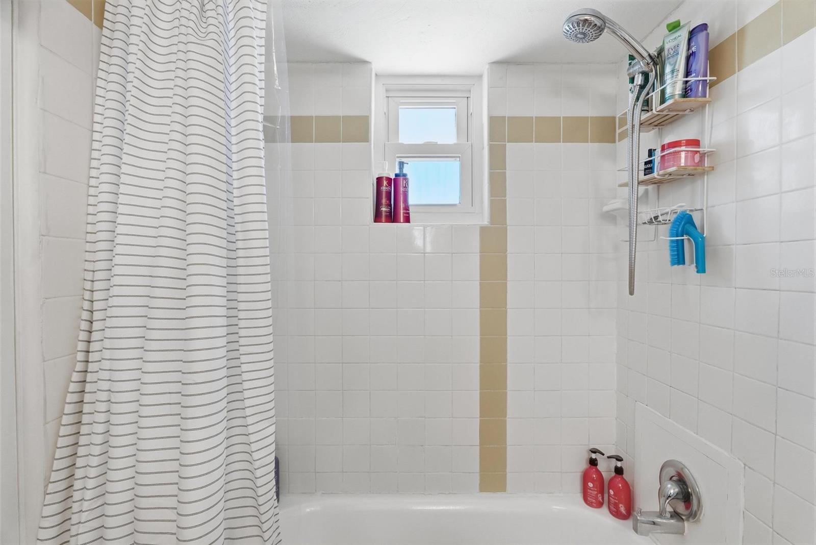 DAYTONA INN BEACH RESORT CONDO - Residential